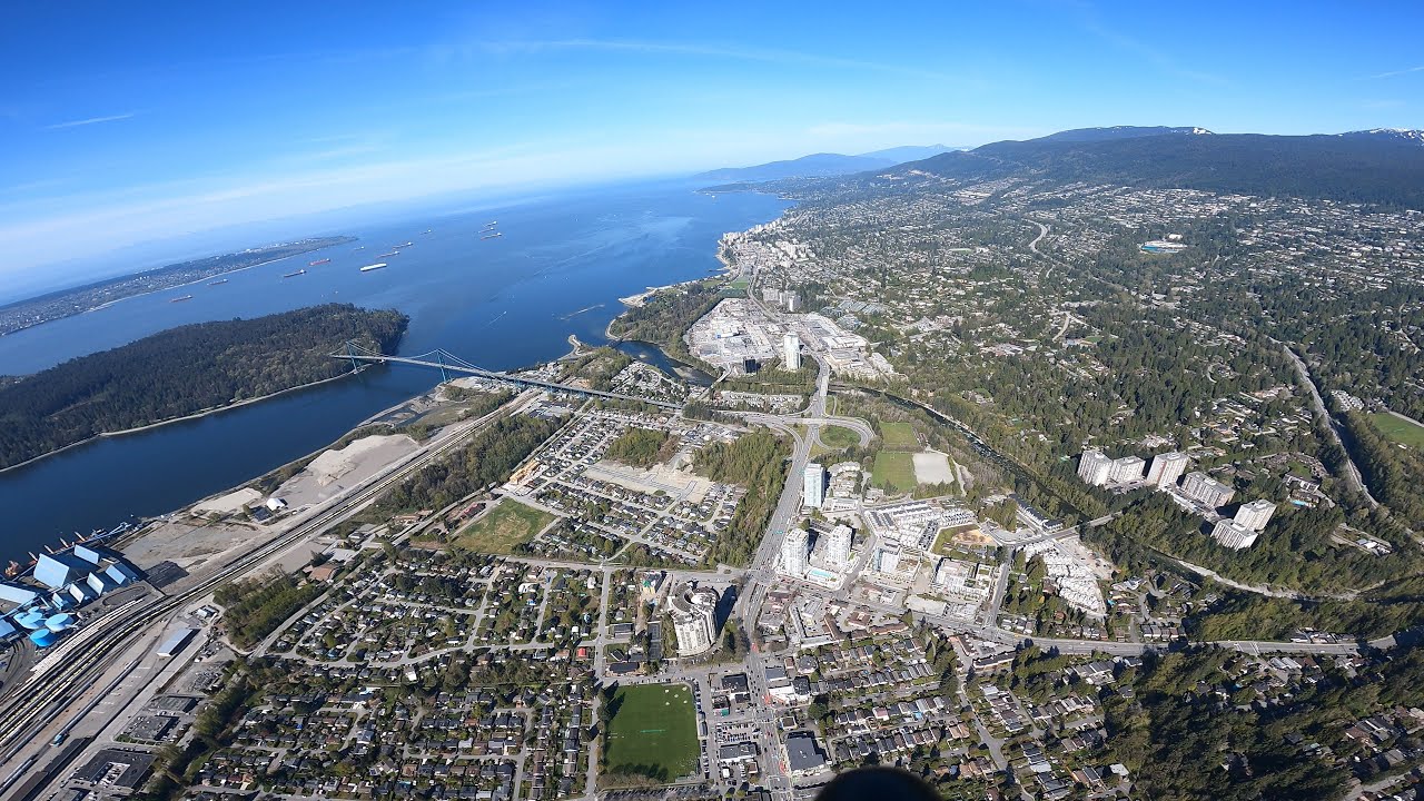 Aerial View 2000ft of North Vancouver, West Vancouver and Bowen Island 4K  2023-04-29