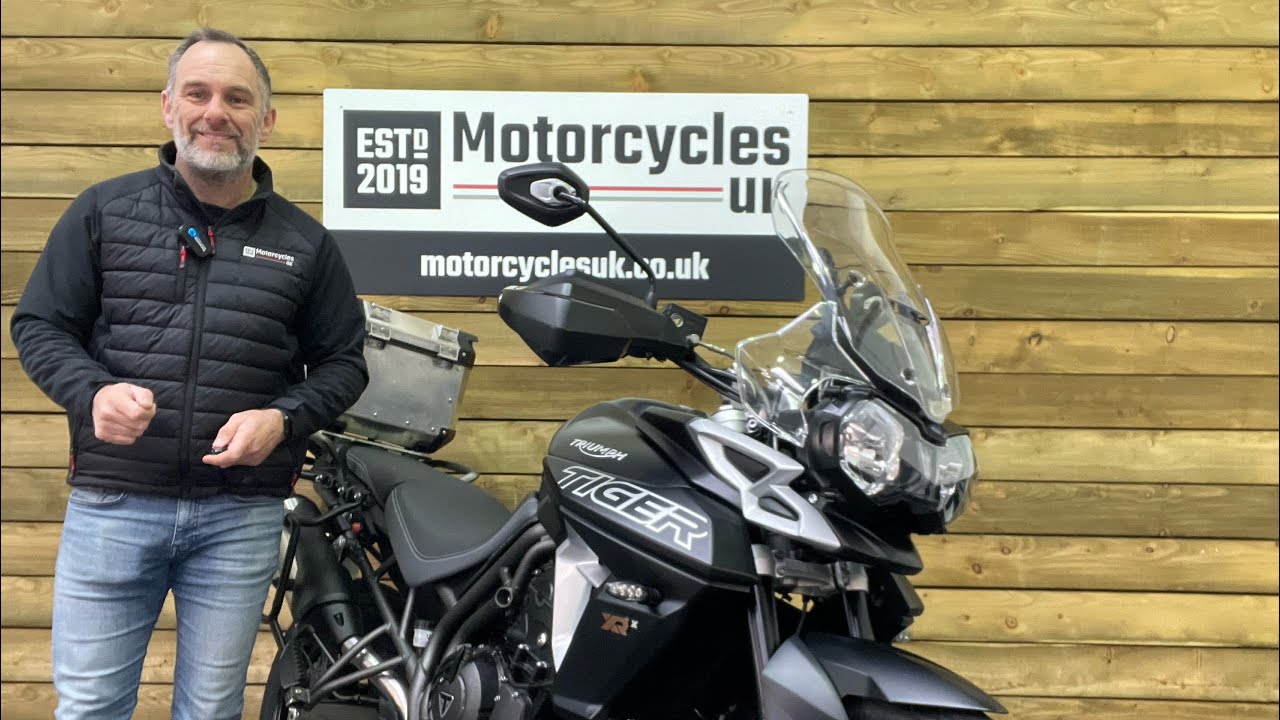 Triumph Tiger 800 XRx Low, Low Ride Height Adventure Touring Bike!