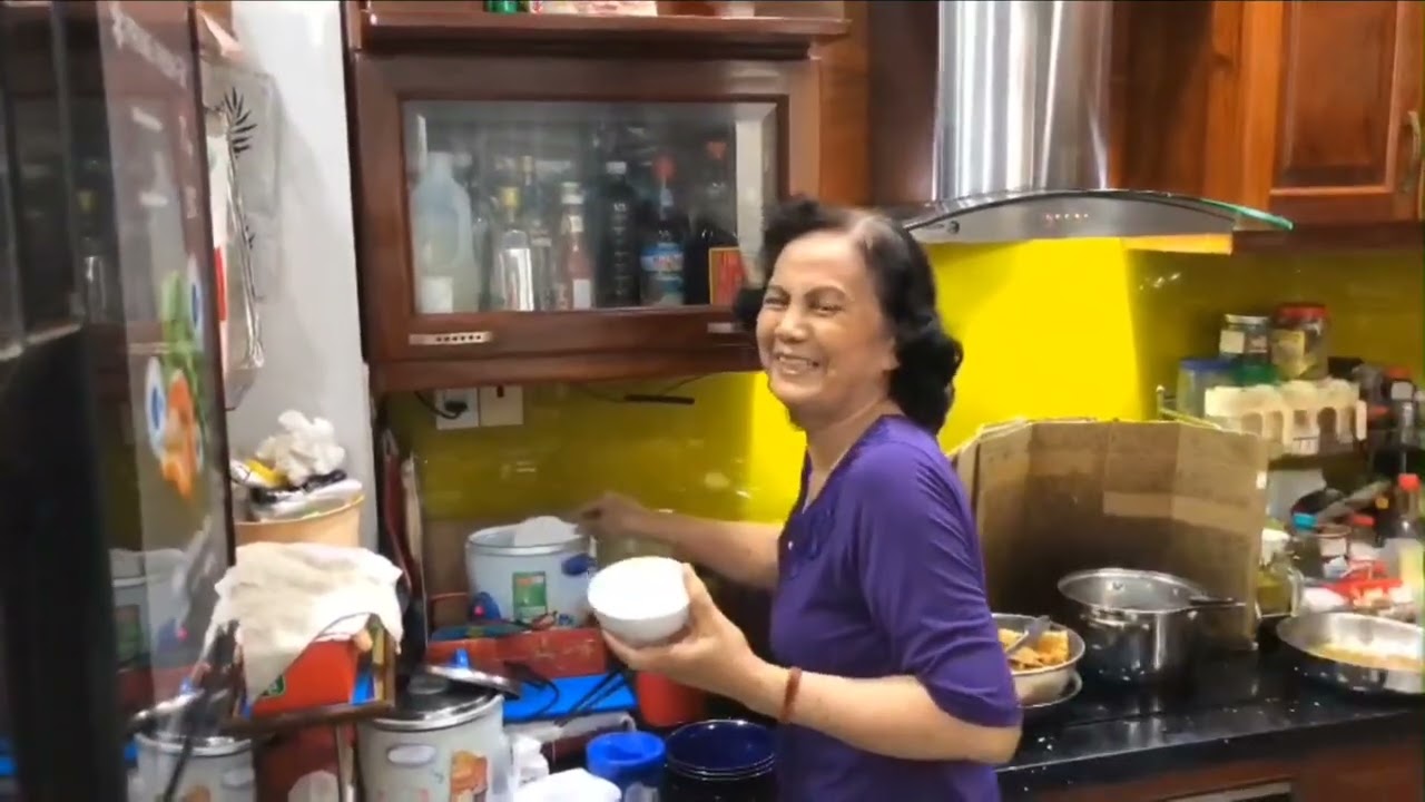 ĐÁM GIỖ NHÀ CHỊ SÁU XUÂN