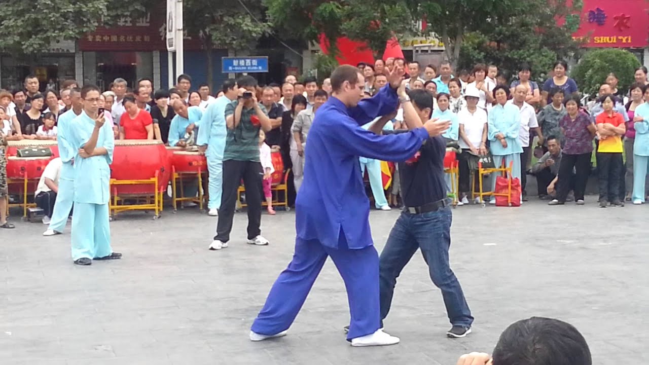 Yang Jun demo Fenyang 2012