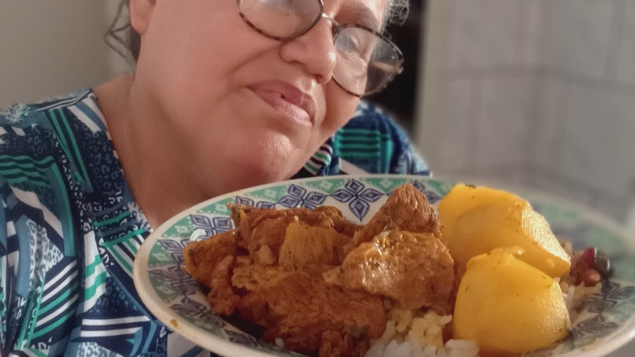 Almoço De Hoje Arroz e Carne Com Batata hum delícia 😋