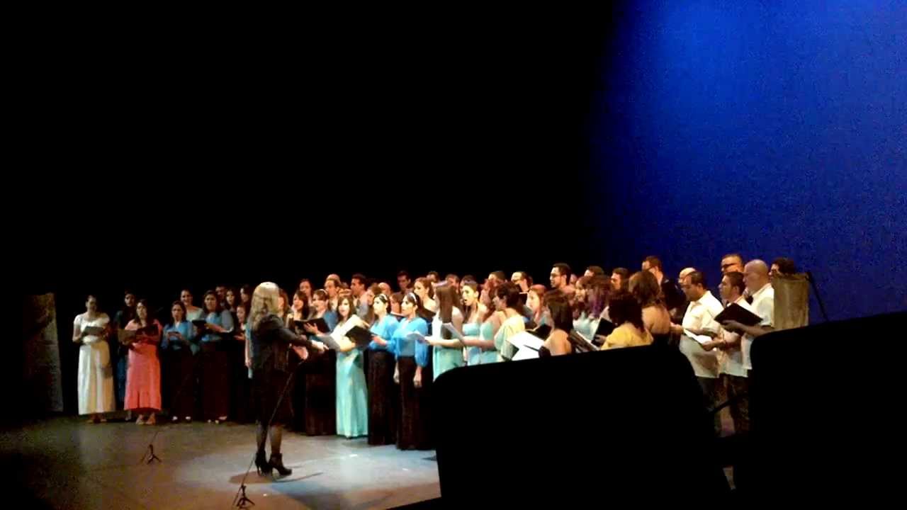 Corazón Coraza, dirigido por la Maestra Beatriz Corona en Jalisco Canta 2013