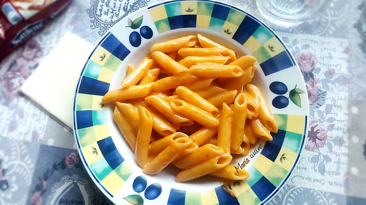 pasta veloce - pomodoro e sottilette