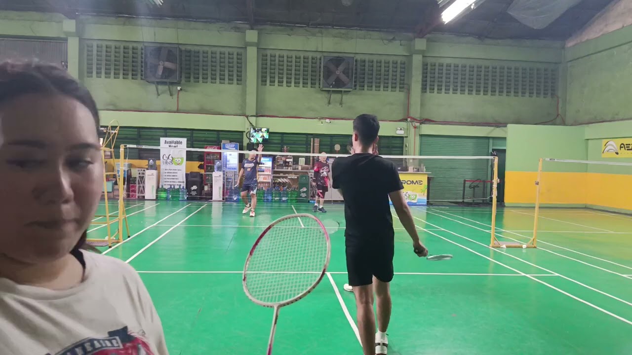 Friday Badminton Doubles Queueing in Taytay Aerodome 