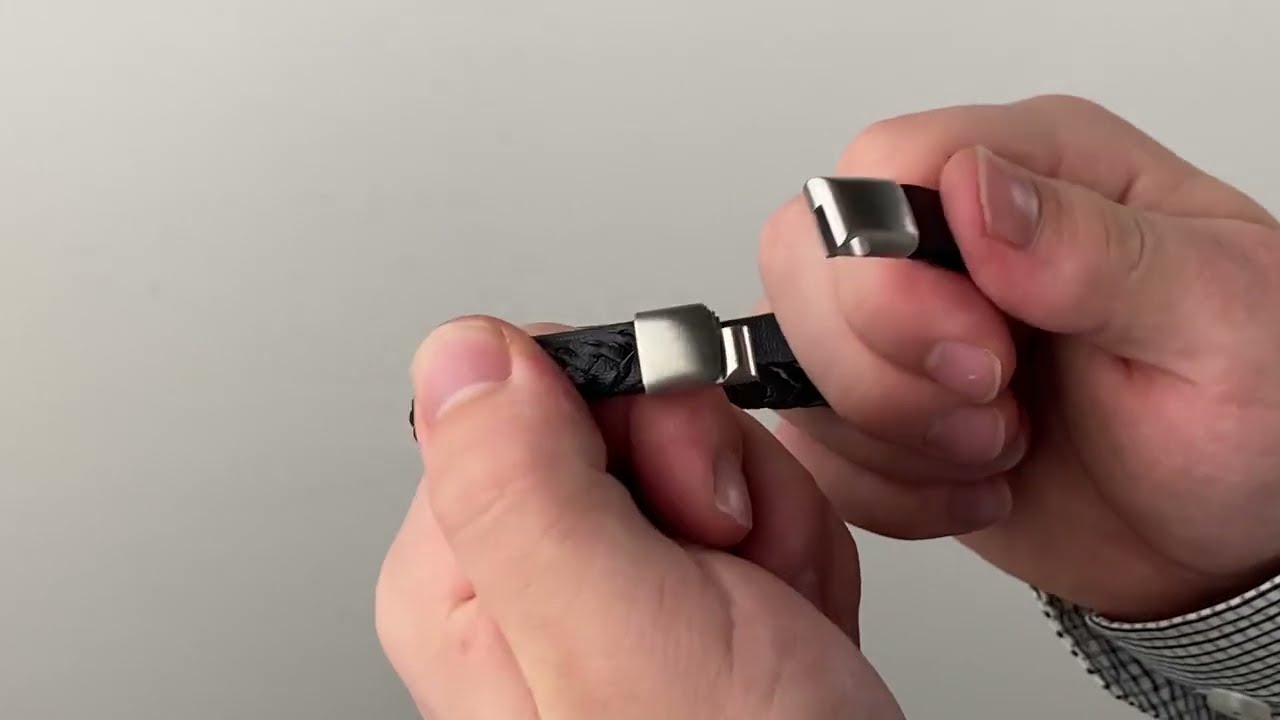 How to fasten your MedicAlert ID - Double Leather Band