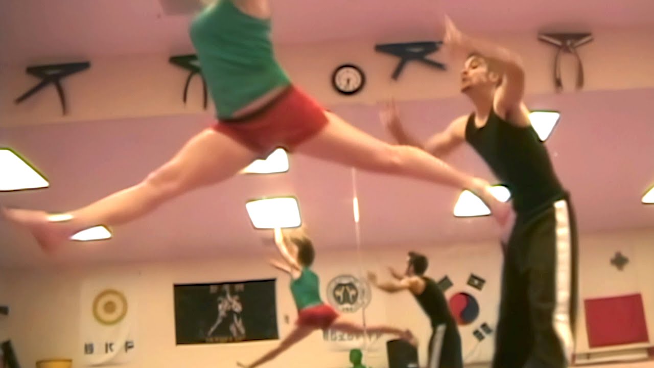 Gymnastics Girl vs Karate Guy | Martial Arts Fight Scene | 4K 60fps Mini DV