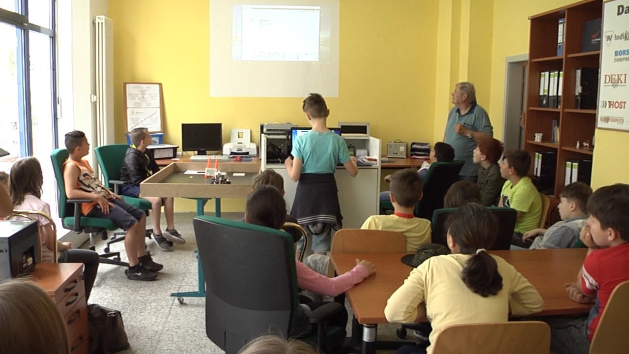 Nicolaisch&uuml;ler erleben Projekttag im Gl&auml;sernen Klassenzimmer