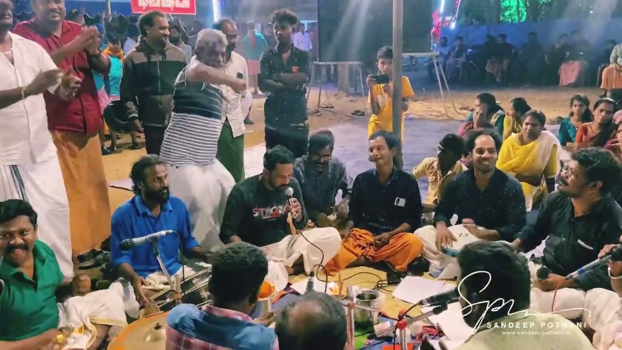 കാറൊളി നിറം പകർന്ന | karoli niram pakarnna | amrutha varshini bajana sangham kottamkulam | ayyappa