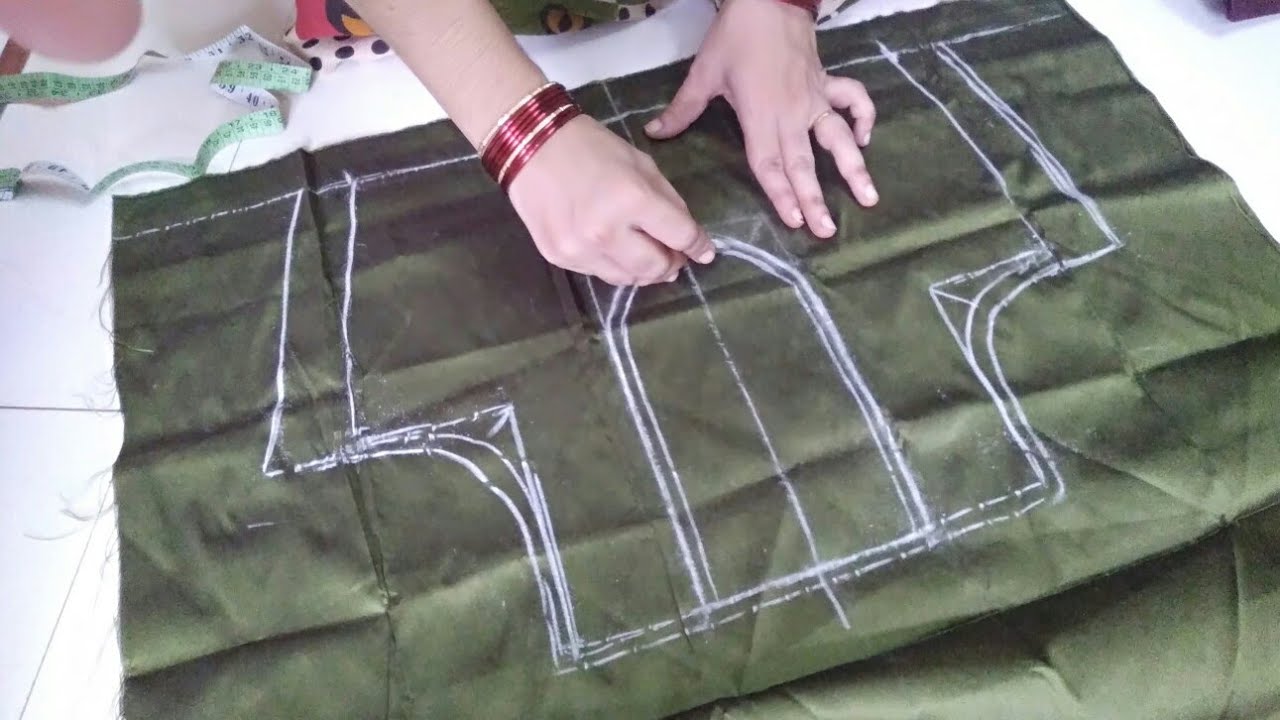 Embroidery చేయడానికి వీలుగా బ్లౌజ్ పై marking చేసే విధానం.
