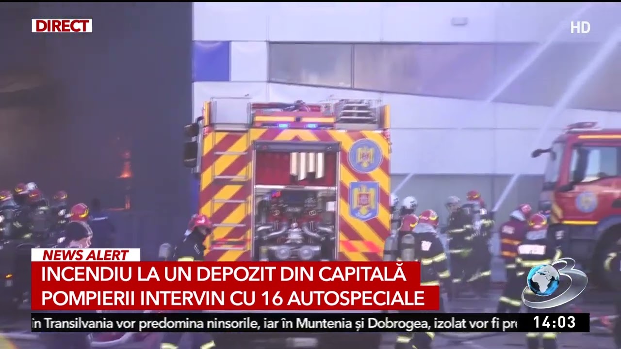 Incendiu la un depozit din Capitală. Pompierii intervin cu 16 autospeciale