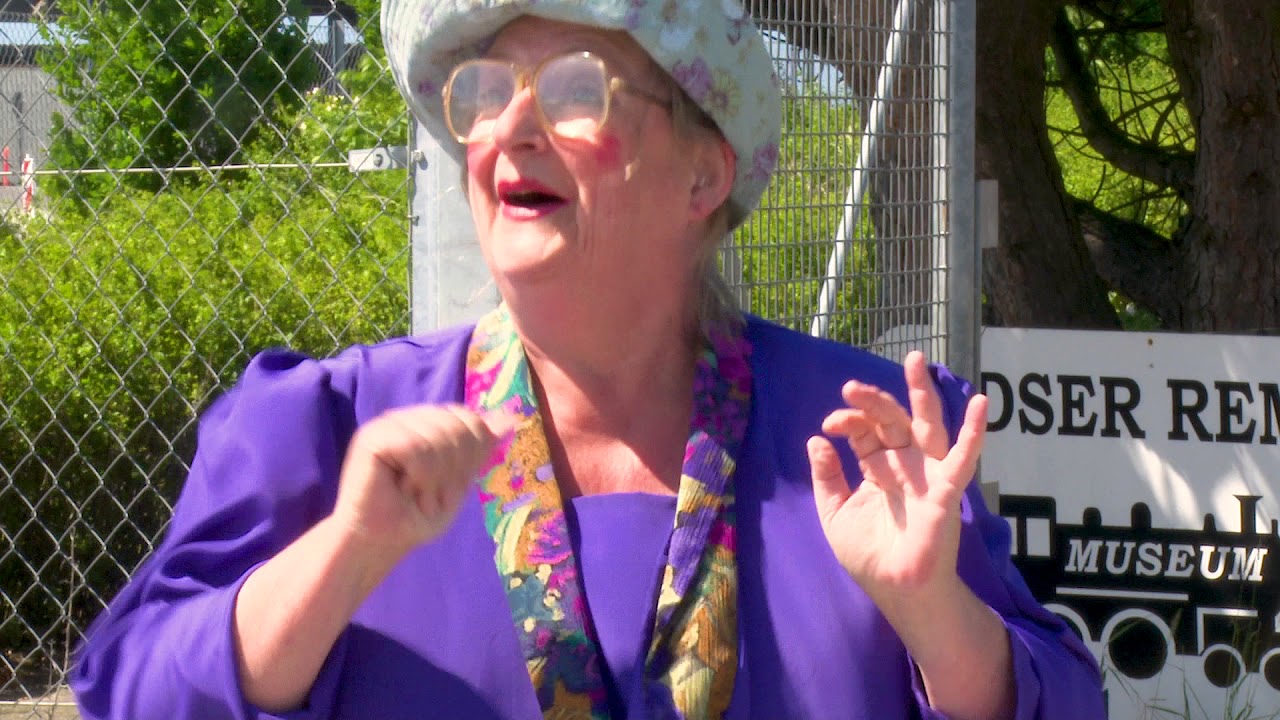 Gedser ligger lige midt i verden (musik video)
