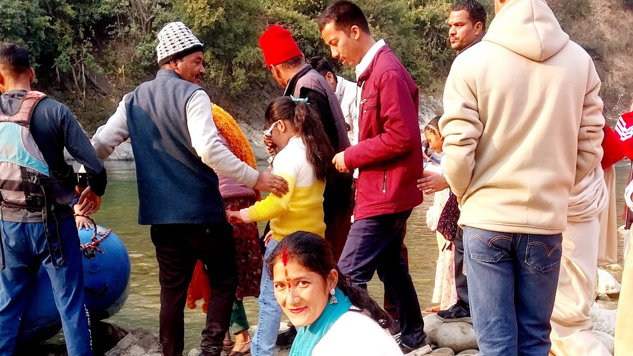 उत्तरायणी  कौतिक सेराघाट गये  मेले में 2026|| Pahadi lifestyle  vlog