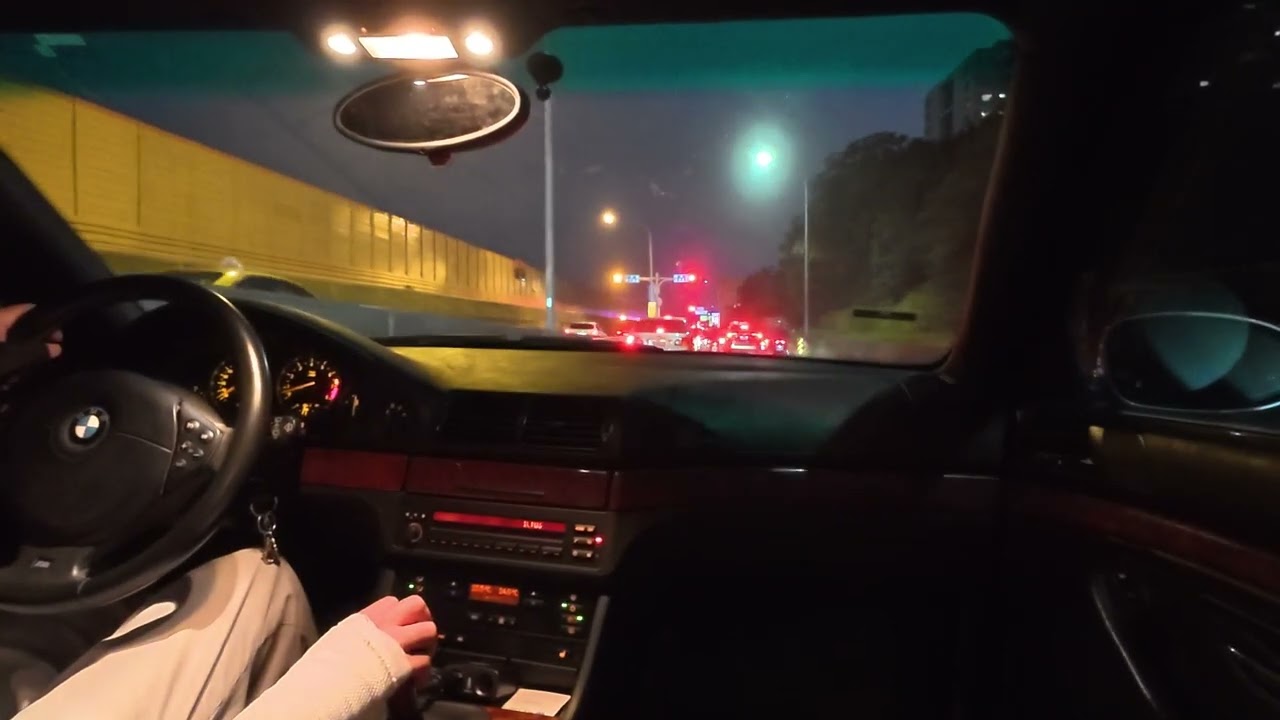 BMW E39 M5 Driving in Taiwan (YunKang~HuWeiLiao) M5 駕駛體驗 (臺南永康~虎尾寮)