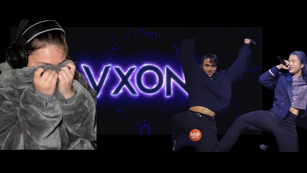 (THESE GUYS!)VXON performs 