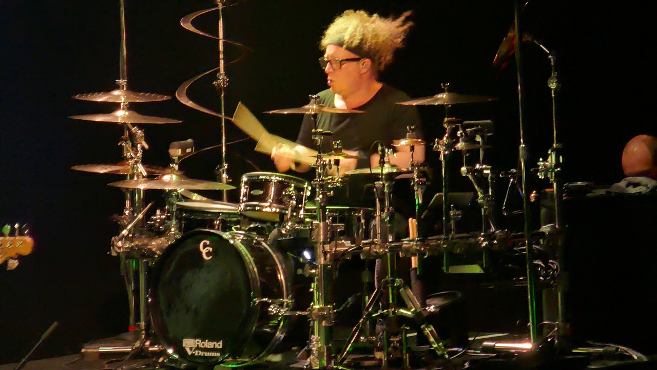 Lindsey Buckingham  2018-12-01  Scottish Rite Auditorium Collingswood NJ  