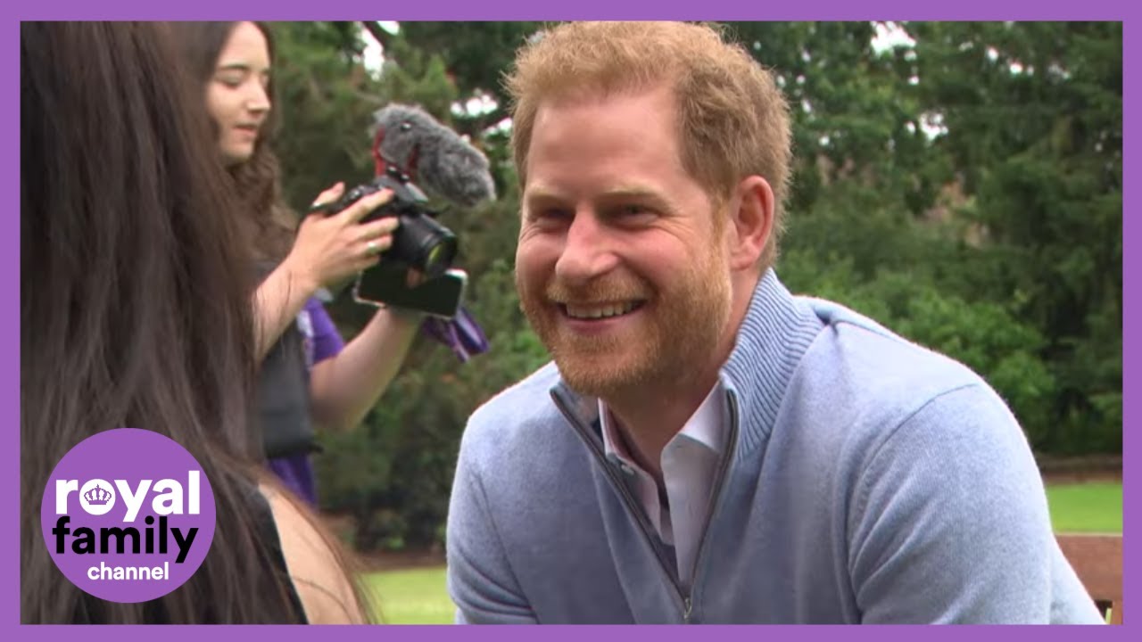 Prince Harry Surprises Children at WellChild Awards at Kew Gardens