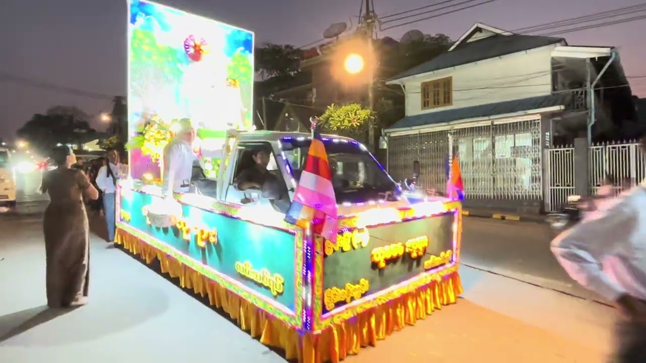 မော်လမြိုင် မြို့ ၊ နစ်ကြိပ်ရှစ်ဆူ (၂၈)ဆူ ဘုရား 