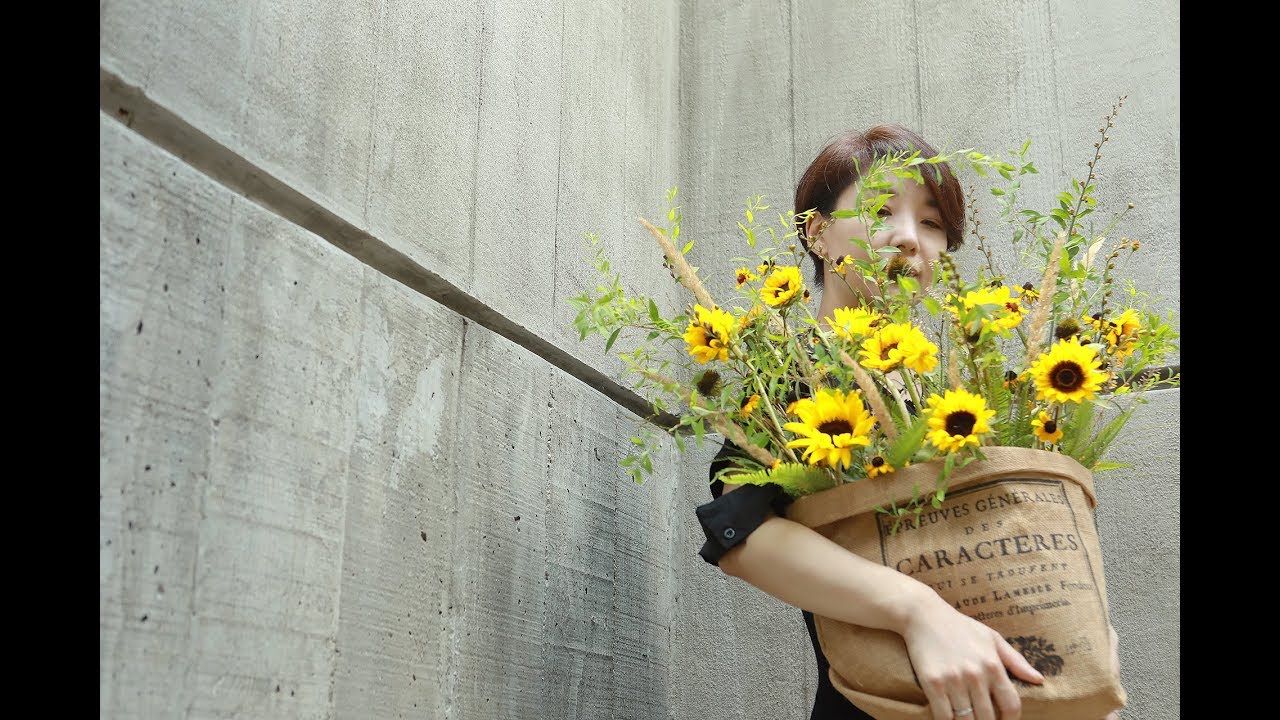 [Flower lesson] #24 sunflower arrangement in fabric basket 캔버스 백을 이용한 해바라기 꽃꽂이