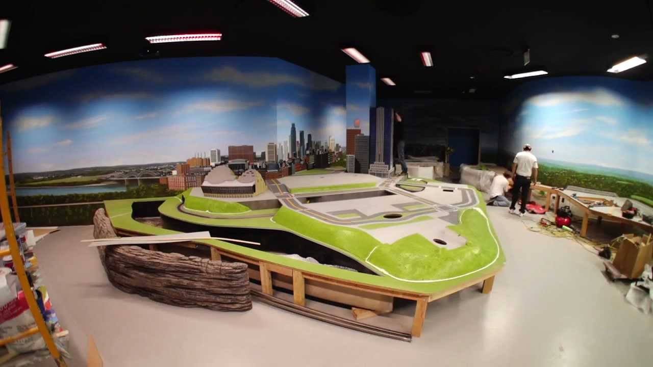 LEGOLAND Discovery Center Kansas City MINILAND Load In