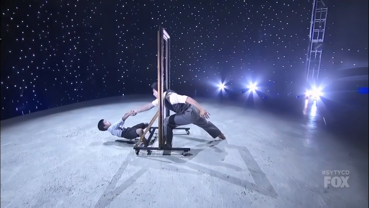 J.T. & Robert | Travis Wall - Contemporary - The Mirror | SYTYCD S13 [HD]