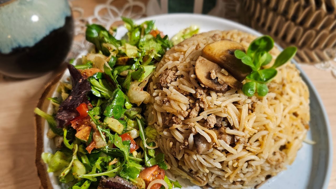 الارز بالفطر من اطيب وأسهل وأسرع الوصفات والطعم ولا اطيب
