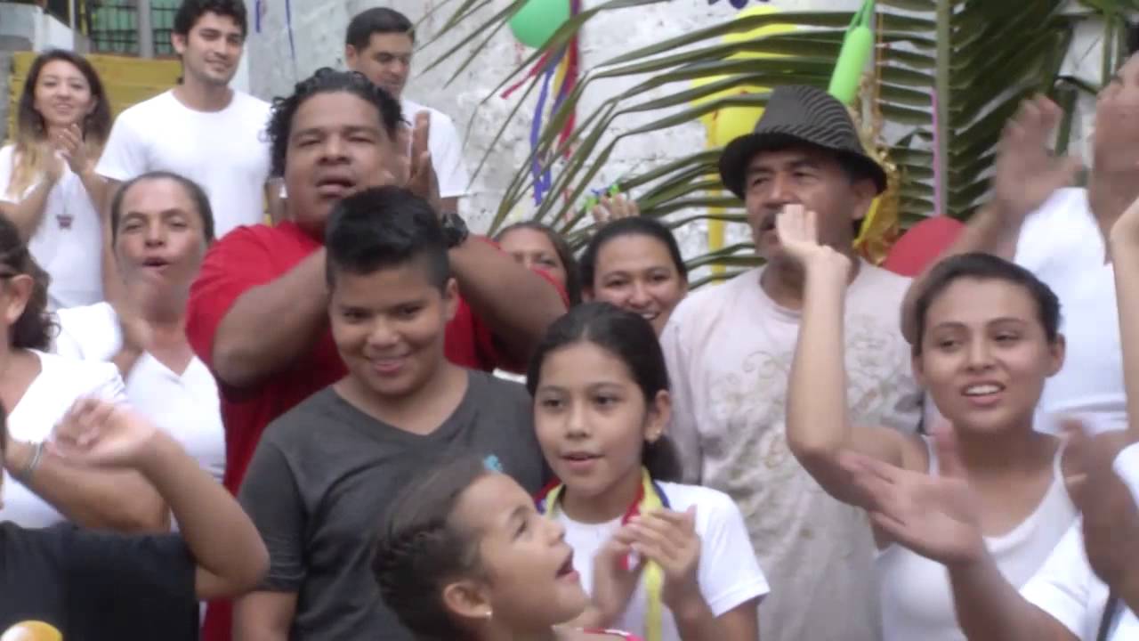 Comunidad Tutunichapa 1 cumple 25 a&ntilde;os @SilviaHdezTCS