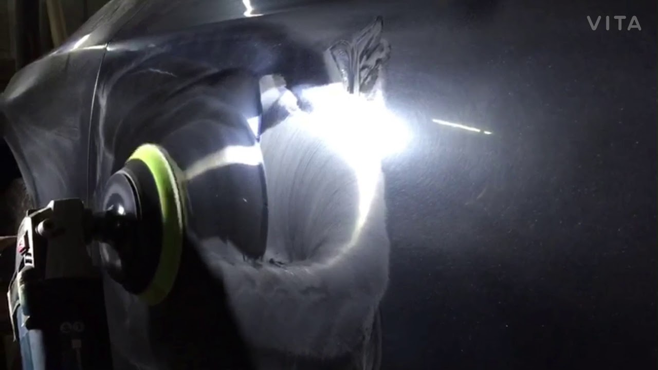 Polishing a repainted car- Menzerna HCC400, Tasuke Wool Pad and a Bosch GP 12 Rotary polisher.
