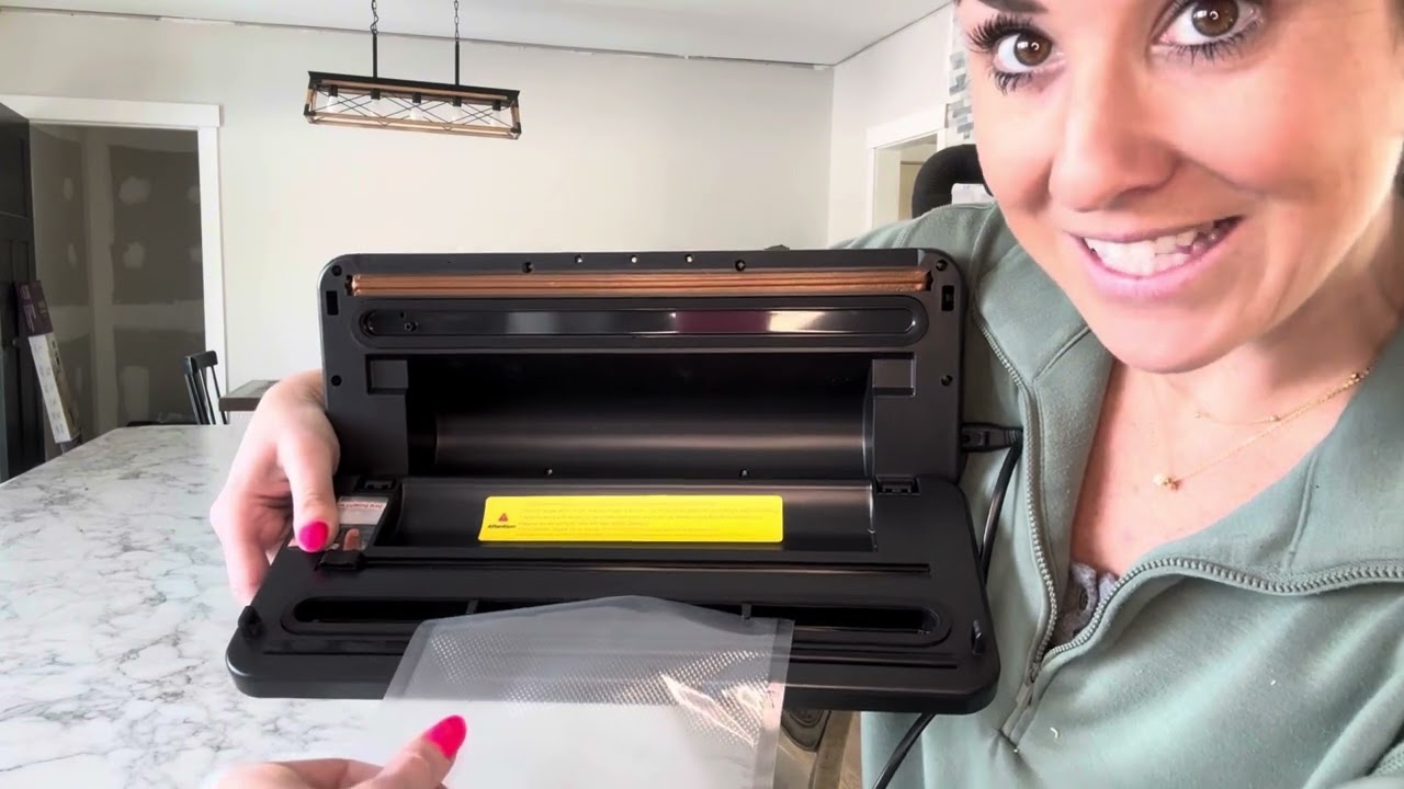 Mini Vacuum Sealer Overview | Is It Really Worth It? #amazoninfluencer #ad