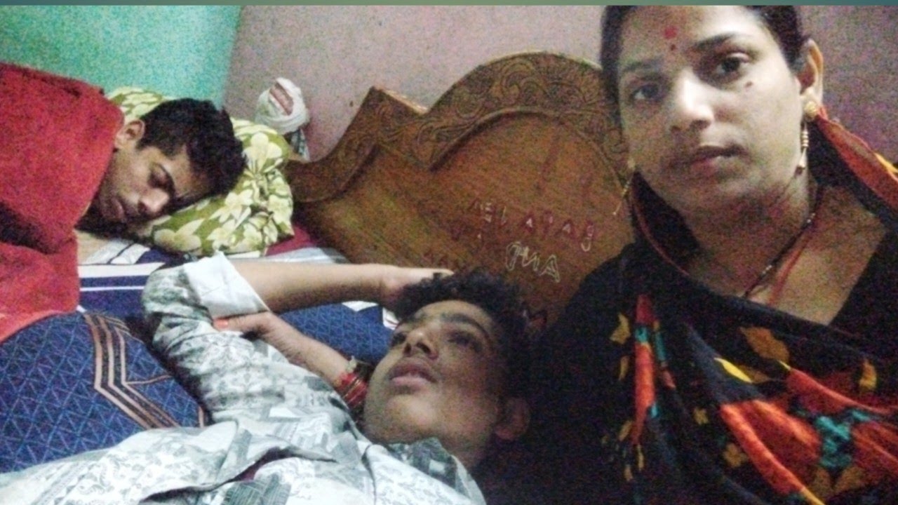 Kn pain hela deha kharap! @smitasnatkhatfamily 