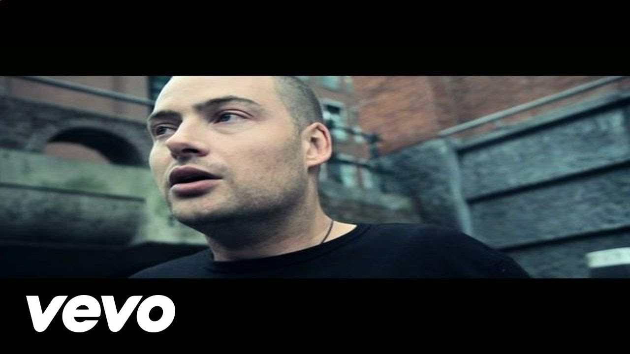 Lange Frans - Bloedgabbers ft. Trijntje Oosterhuis