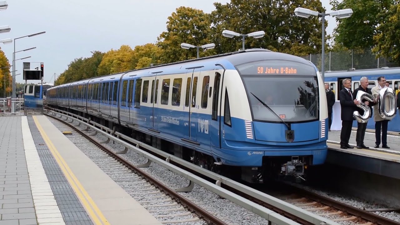 50 Jahre U-Bahn München - C2-Zug im A-Wagen-Design
