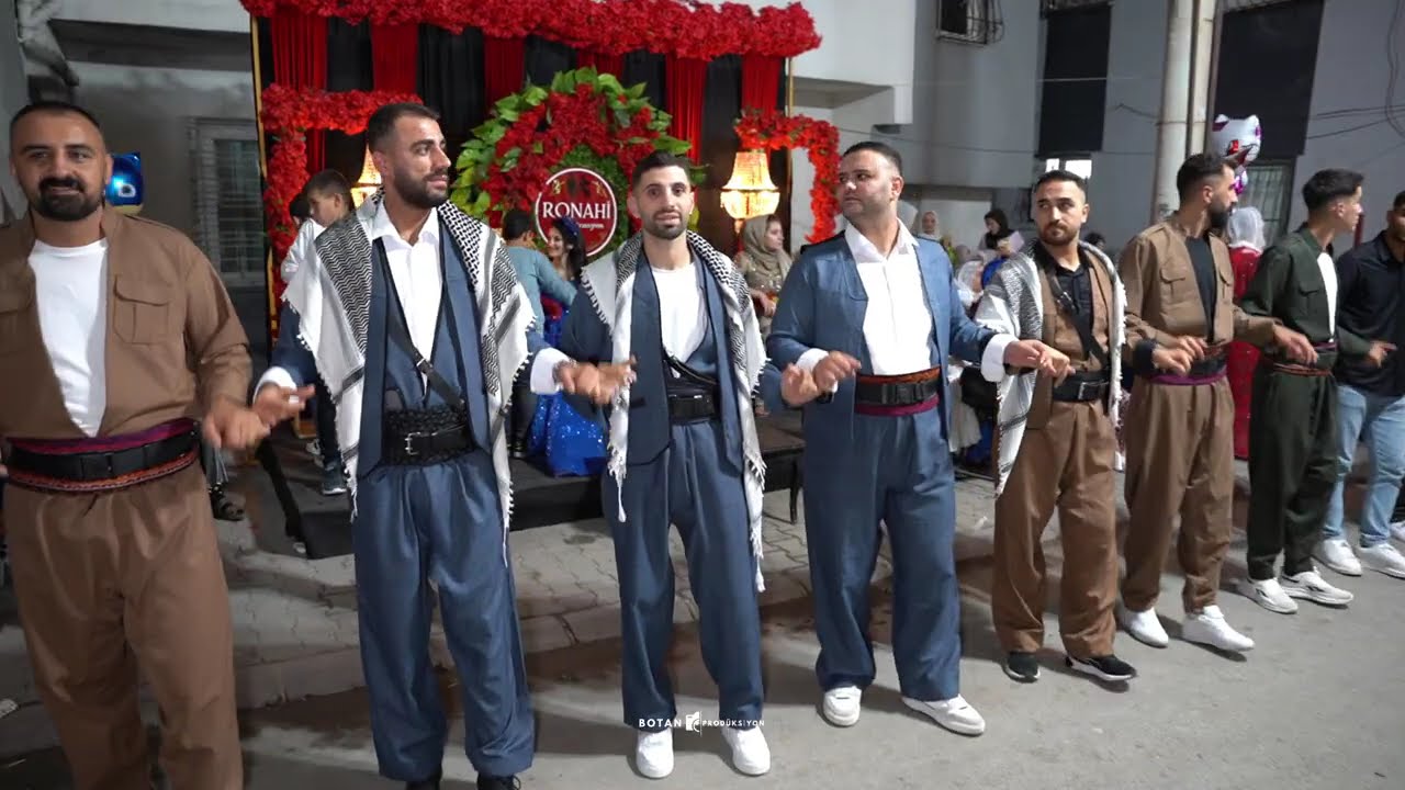 BOTAN PRODÜKSİYON  -  BARIŞ & ASLI  -  TORİKİLERİN KINA GECESİ PART 1