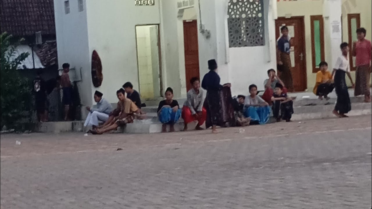 pondok pesantren gus baha'