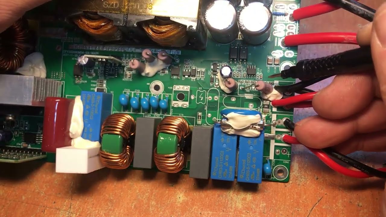 Allpowers R2000 Pro не заряджається, вихід АС - ок. Ремонт.
