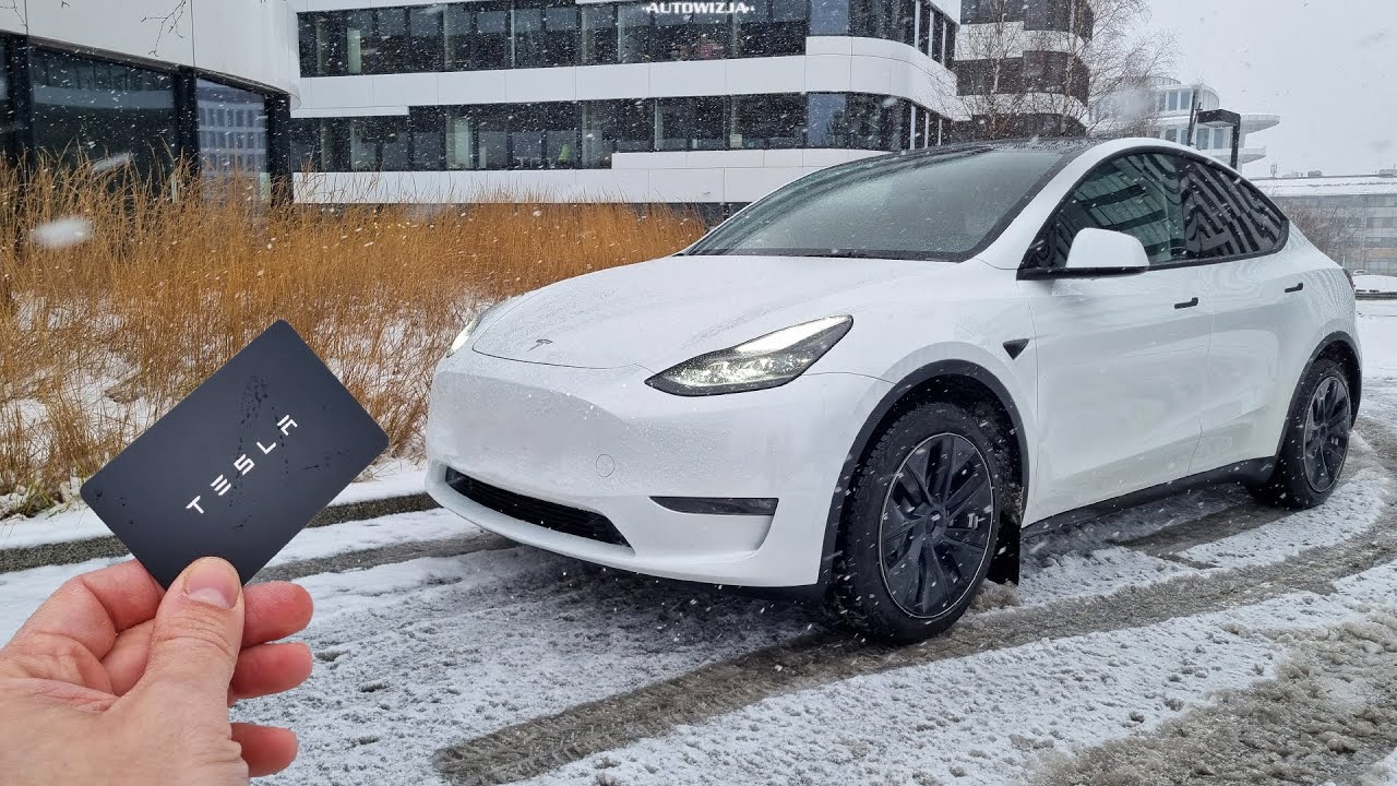 Tesla Y TEST Pogromca Blachosmrodów? [4k]