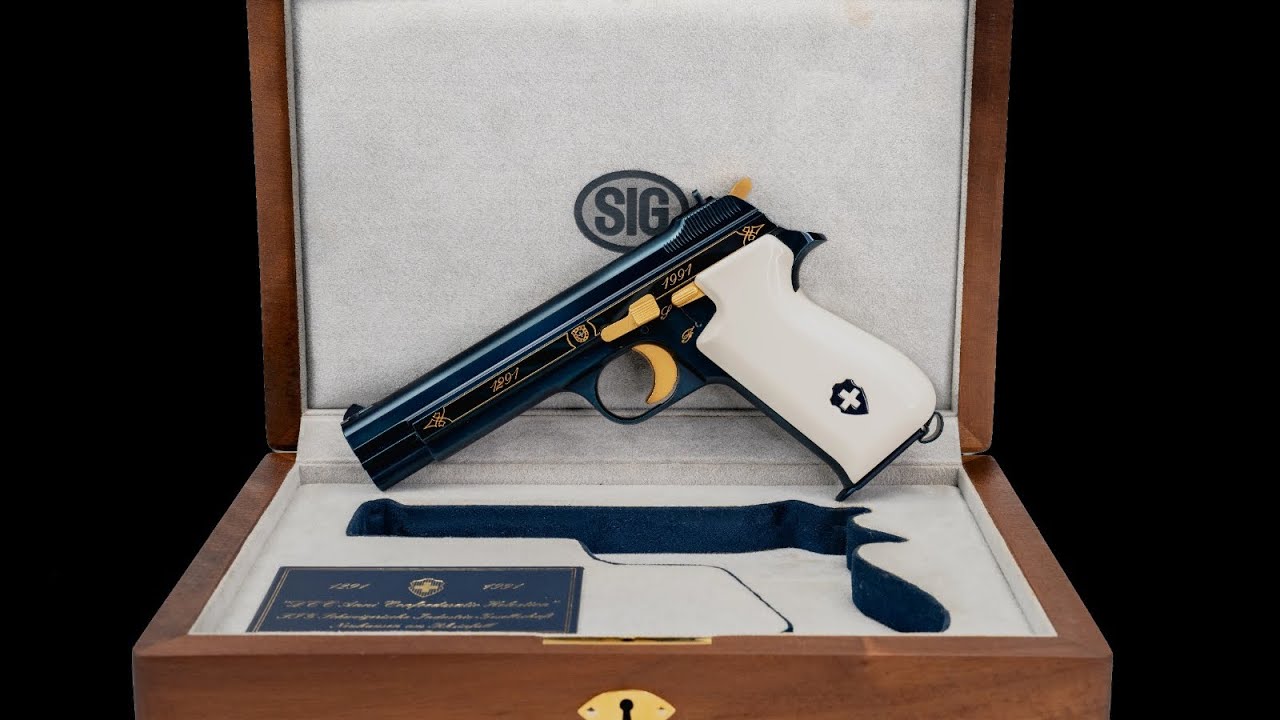 Sig Blue Helvetica 700. Yıl özel seri 