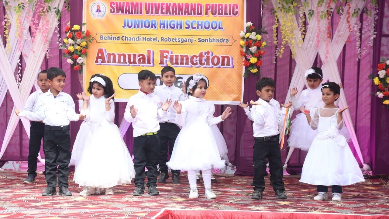 Zoobi doobi performance by little kids 