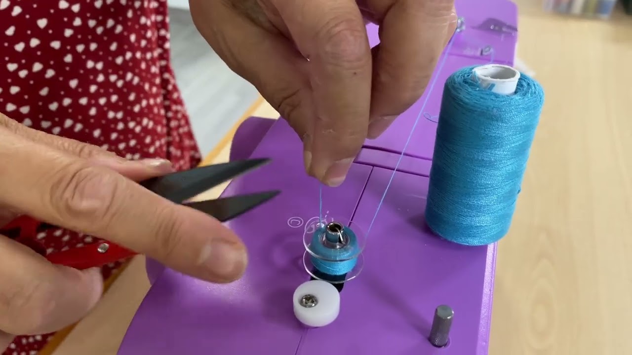 Alfa Style 40: enhebrado simple para empezar a coser