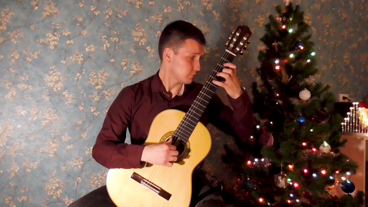 M.Llobet - Catalan song - Mikhail KASHEUTOV (guitar made by V.Pachomov)