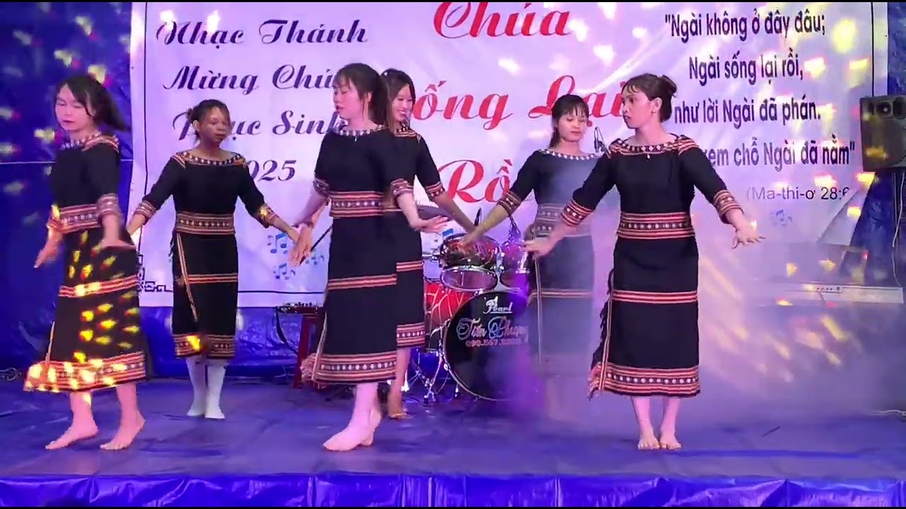 Đêm Thánh nhạc Chúa Phục Sinh// Khúc hát miền cao // múa plei ring // CH plei Thung Dôr.