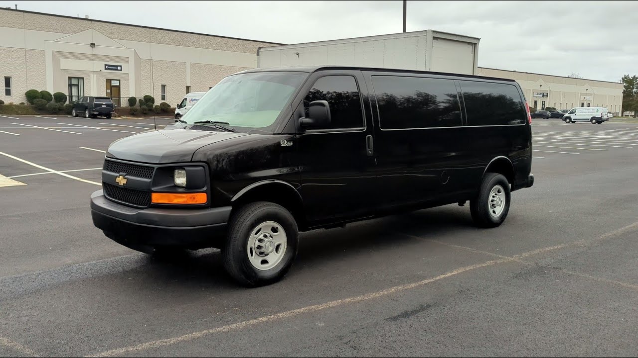 4K Review 2015 Chevrolet Express 3500 6.0L 4x4 Quigley Conversion Virtual Test-Drive & Walk-around