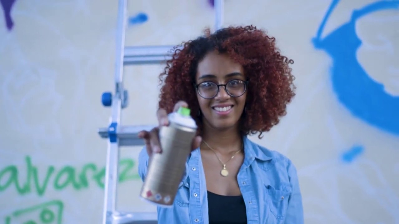 Painting in Latinx Representation in KC Murals | #curiousKC