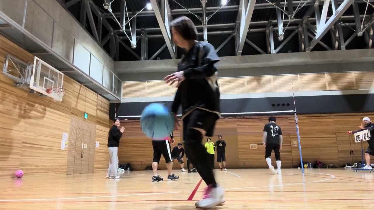 ２０２５年２月４日（水）合同練習風景①『ＶｉｔａＲｏｓａ（ヴィータローザ）』🏐ソフトバレー【大阪ソフトバレー】メンバー募集中！『スポーツやろうよ』
