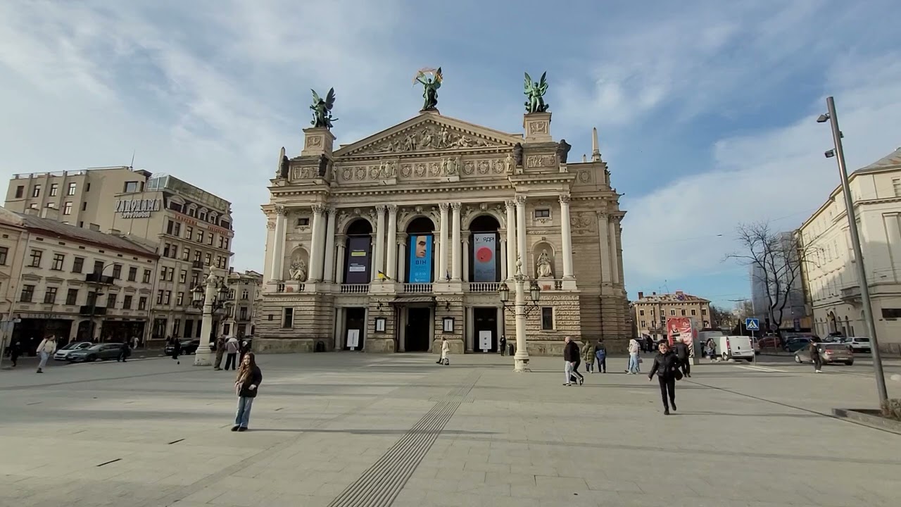 Львів, Львівська Національна Опера. Lviv National Opera. Оперний театр. Березень 2026р.