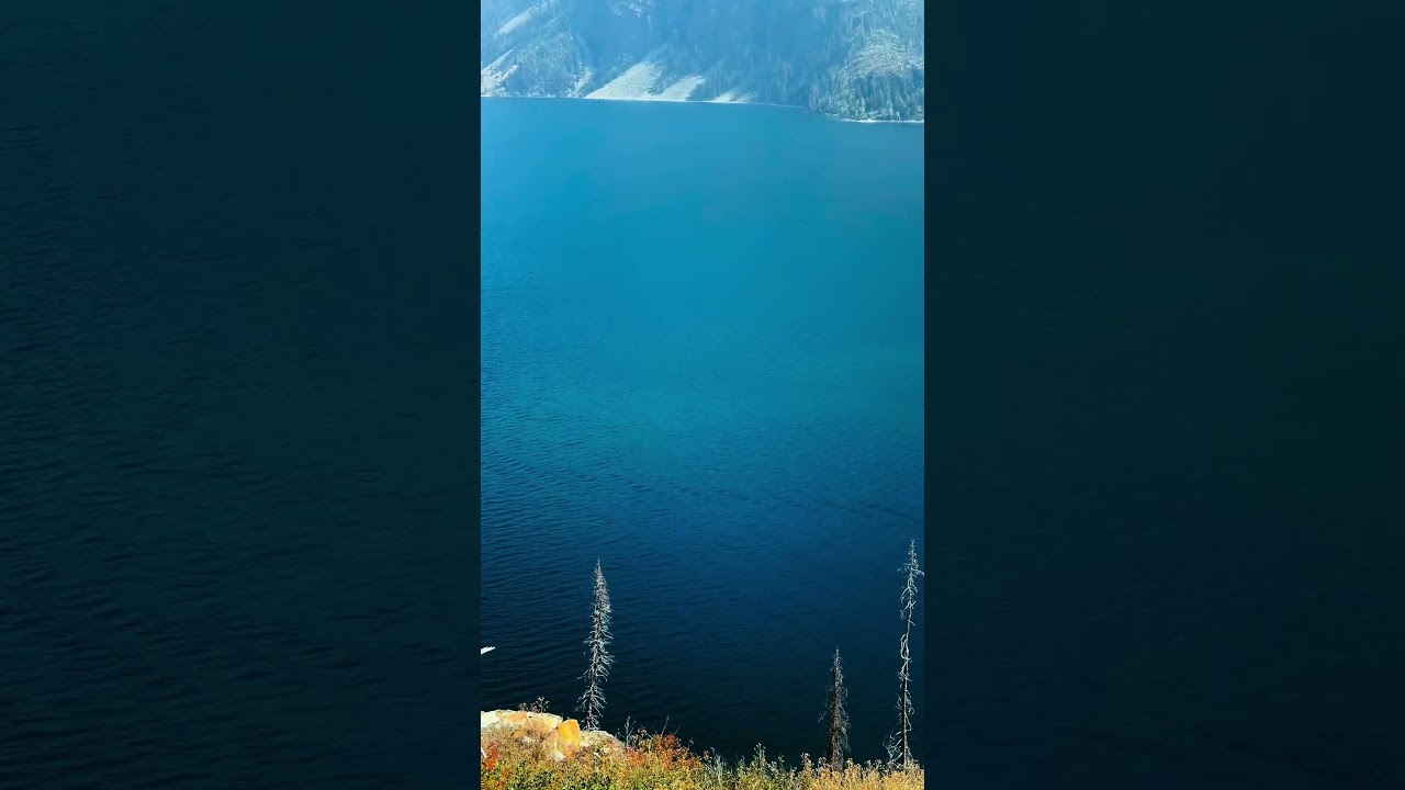 #exploreusa #usatravelvlog #glaciernationalpark #roadtrips #travel #hiking #nationalpark #nature