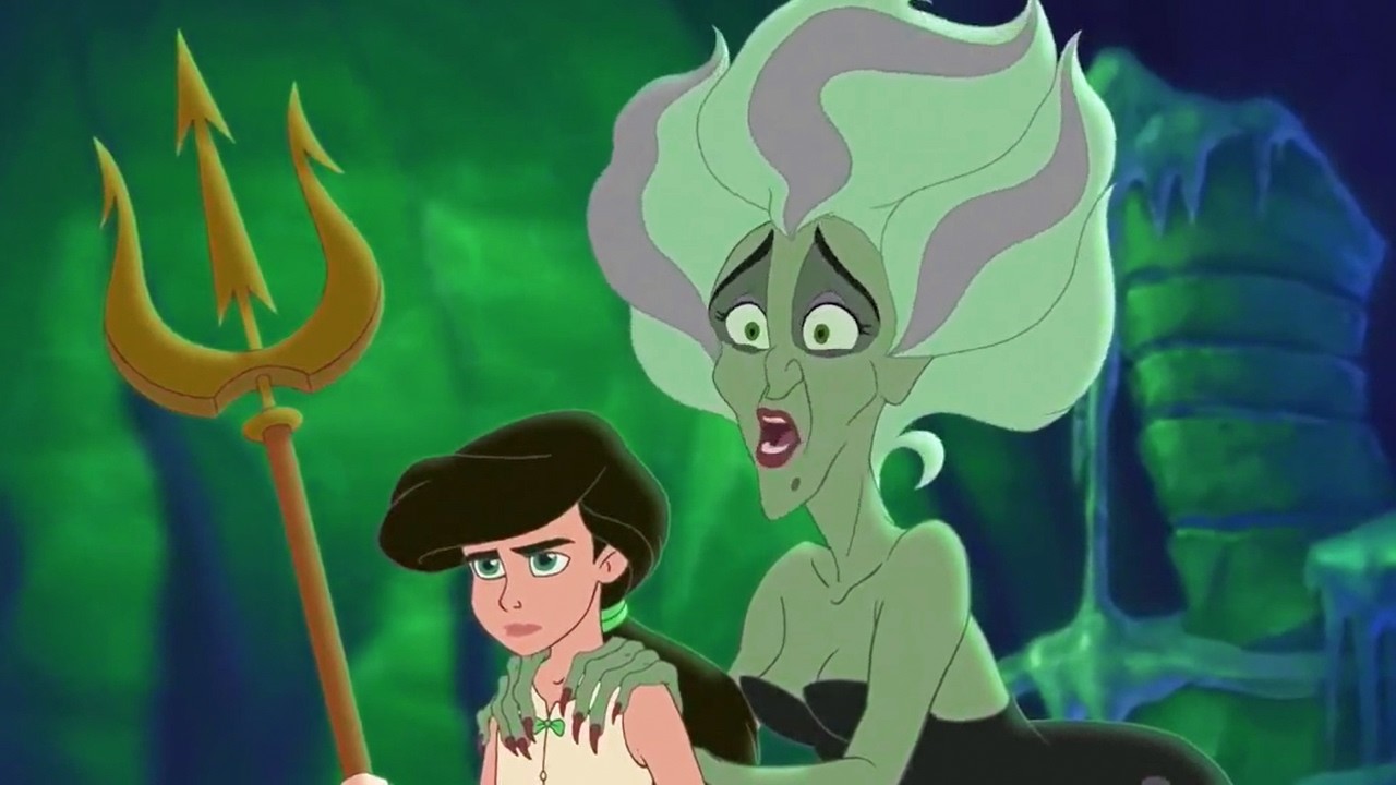 ساحرة  بتعمل تعويزه علي بنت وبتحولها حوريه بحر عشان تستغلها وتسيطر علي المحيط