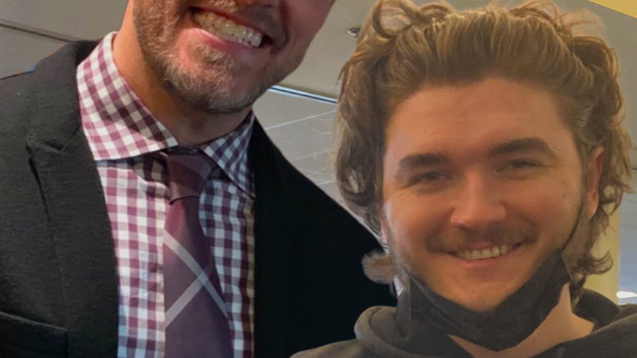 Jschlatt's Dad is 6'7