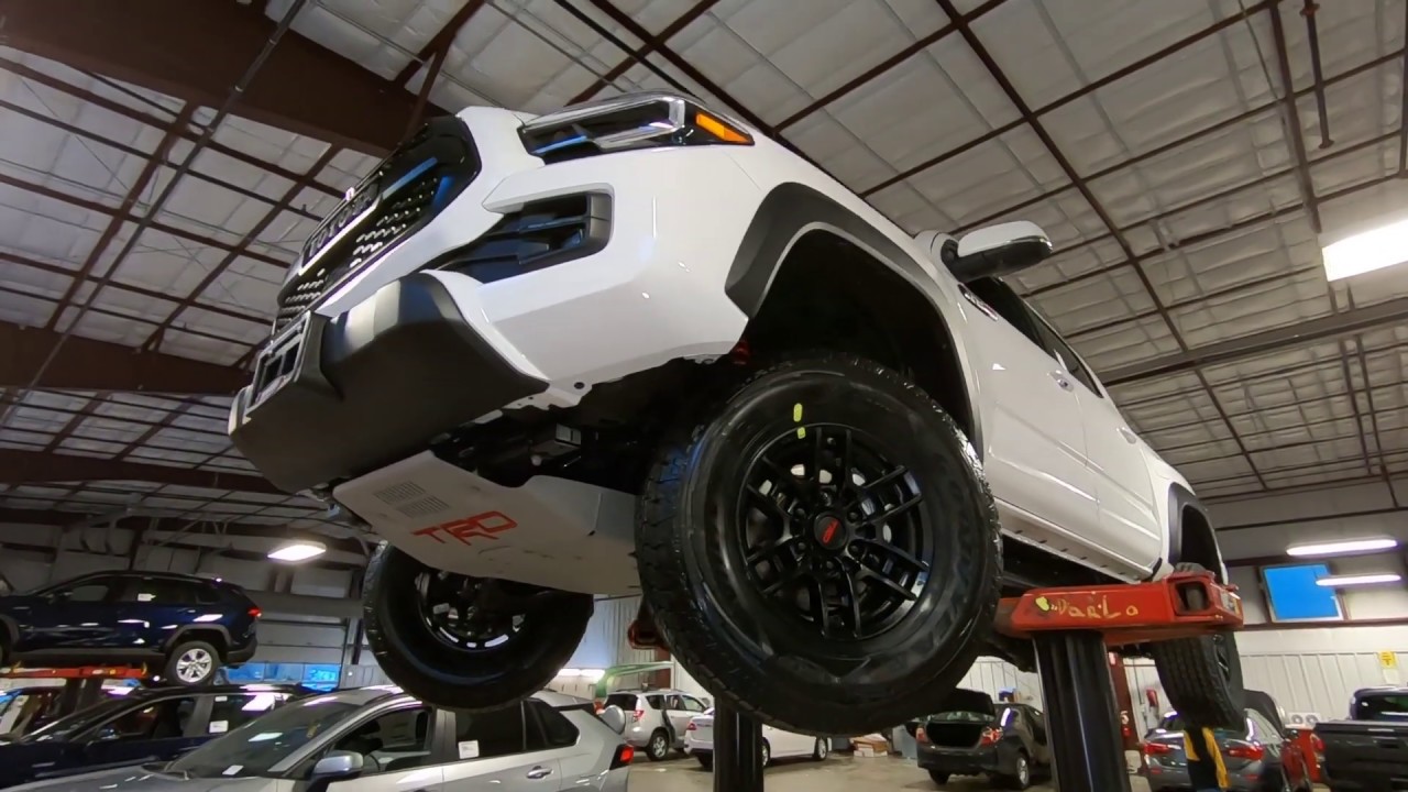 2020 Toyota Tacoma TRD Pro video overview with me Tony