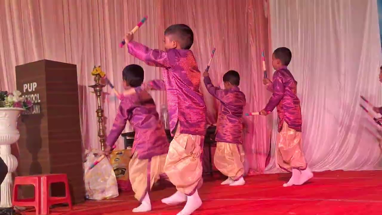அம்மா போல அள்ளித் தரும் மழைதான்... ஆண்டு விழா  