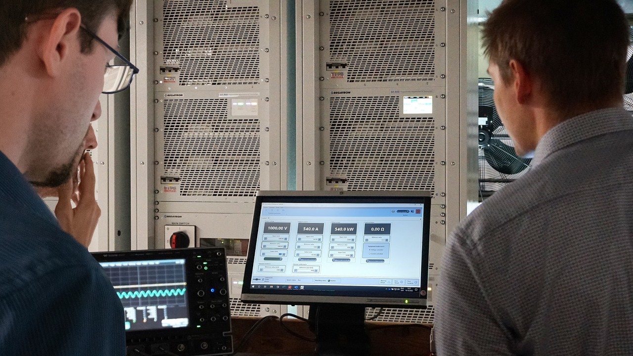G5-RSS: Bidirectional DC PSU with 25μs Current Steps